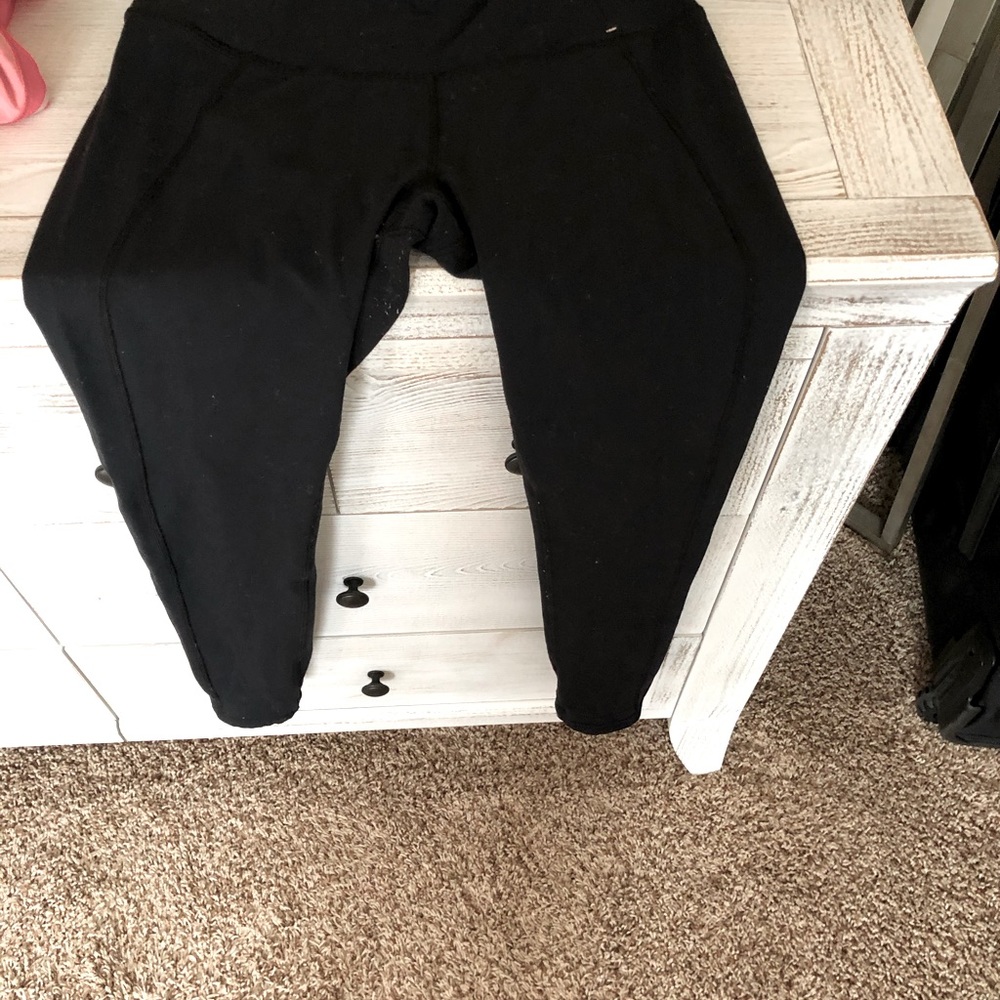 Calia by Carrie Underwood Black leggings size M
